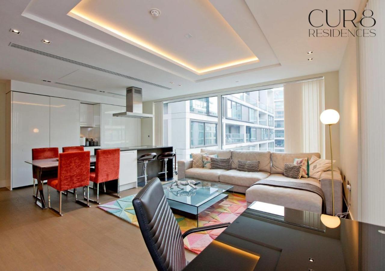Luxurious West Kensington Flat With Views Londra